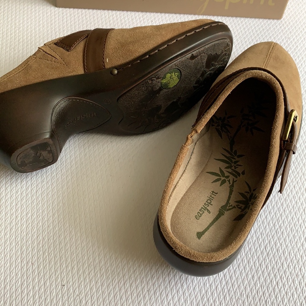Easy Spirit mules w 2.5” heel - Picture 3 of 9